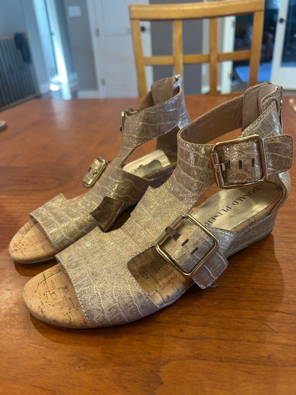Donald Pliner olive wedge sandals metallic two buckle size 7.5 gold